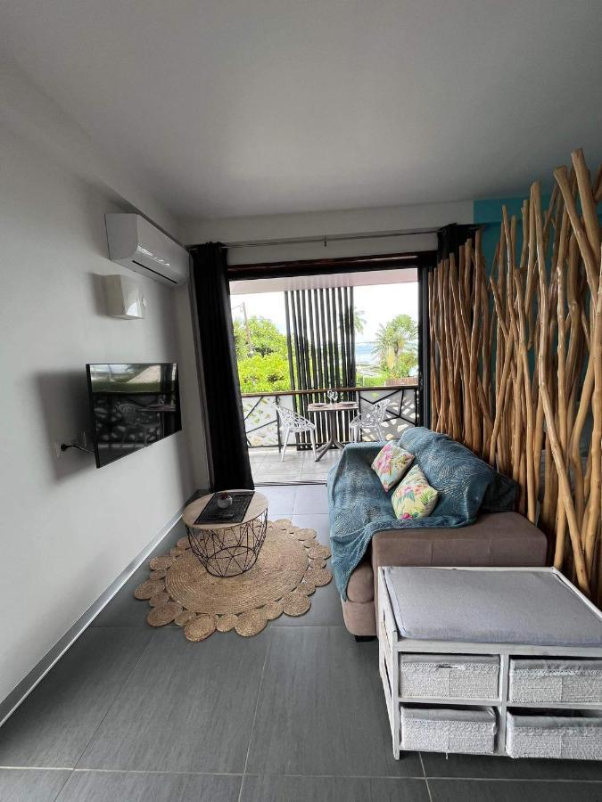 2 Accomodations -Studio Du Manoir -Le Manoir プナアウィア エクステリア 写真